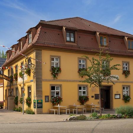 Hotel & Brauereigasthof Drei Kronen 멤멜스도르프 외부 사진
