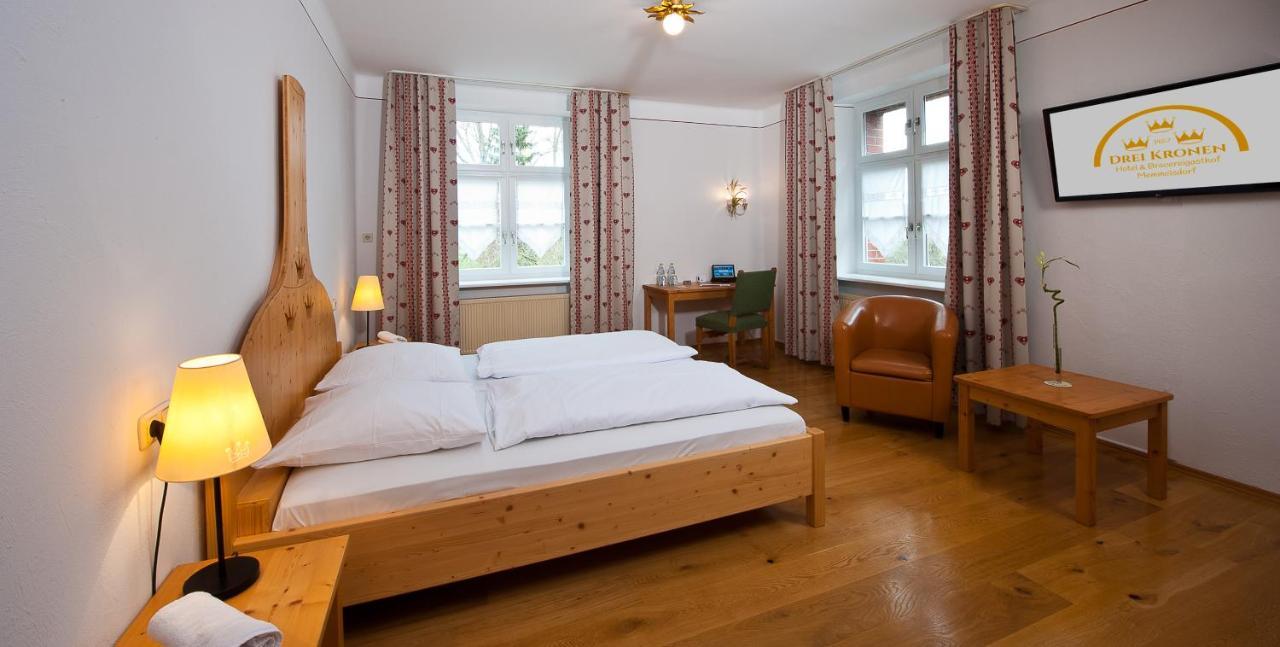 Hotel & Brauereigasthof Drei Kronen 멤멜스도르프 외부 사진