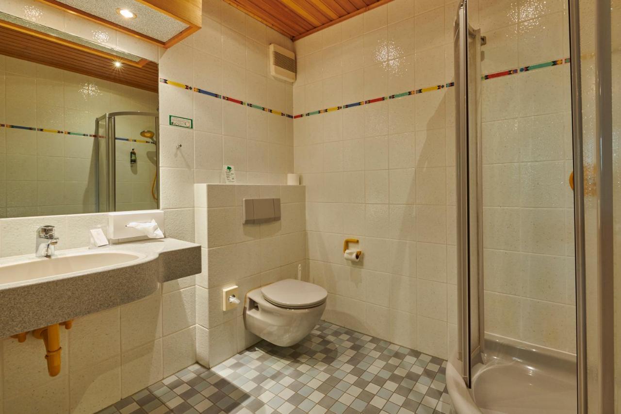 Hotel & Brauereigasthof Drei Kronen 멤멜스도르프 외부 사진