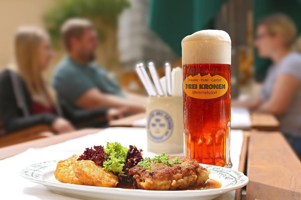 Hotel & Brauereigasthof Drei Kronen 멤멜스도르프 외부 사진