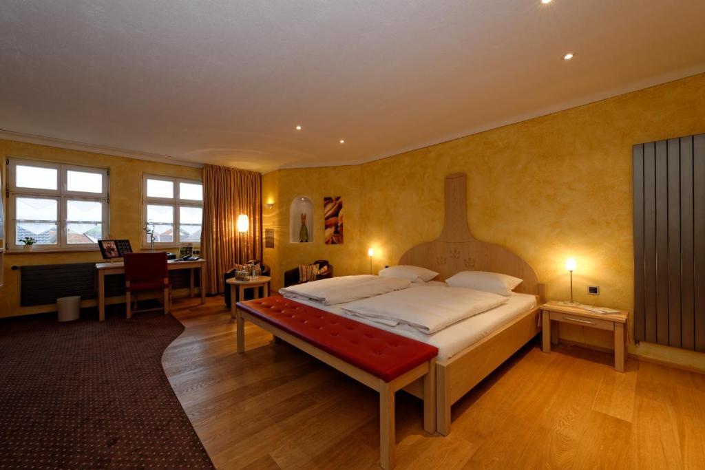 Hotel & Brauereigasthof Drei Kronen 멤멜스도르프 외부 사진